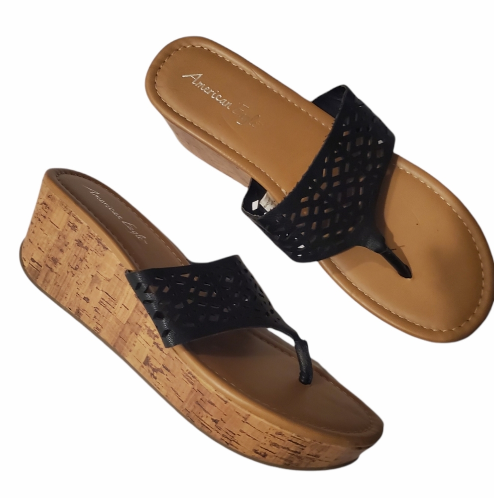 American Eagle Black Cork Platform Sandals 11